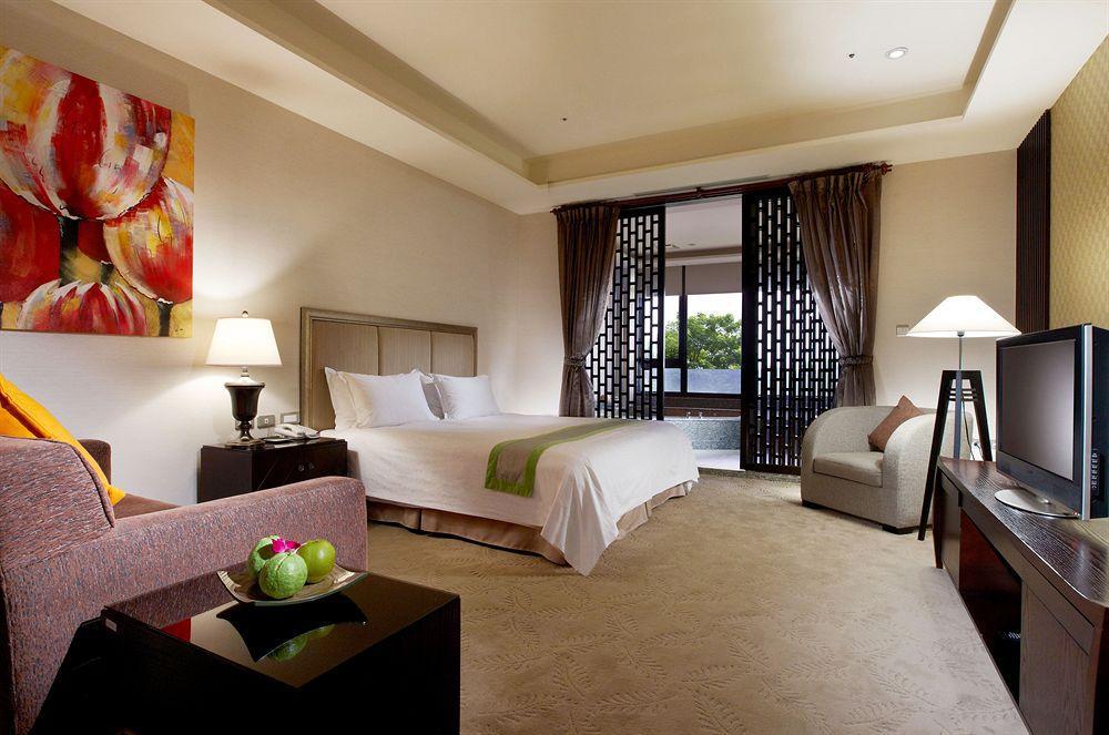 Spring Hill Resort Tianliao Exterior photo